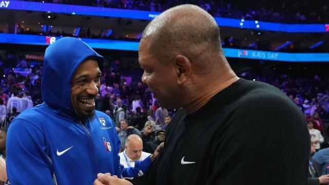 星空体育APP-里弗斯重回费城感受满场嘘声，字母哥公开声援主帅