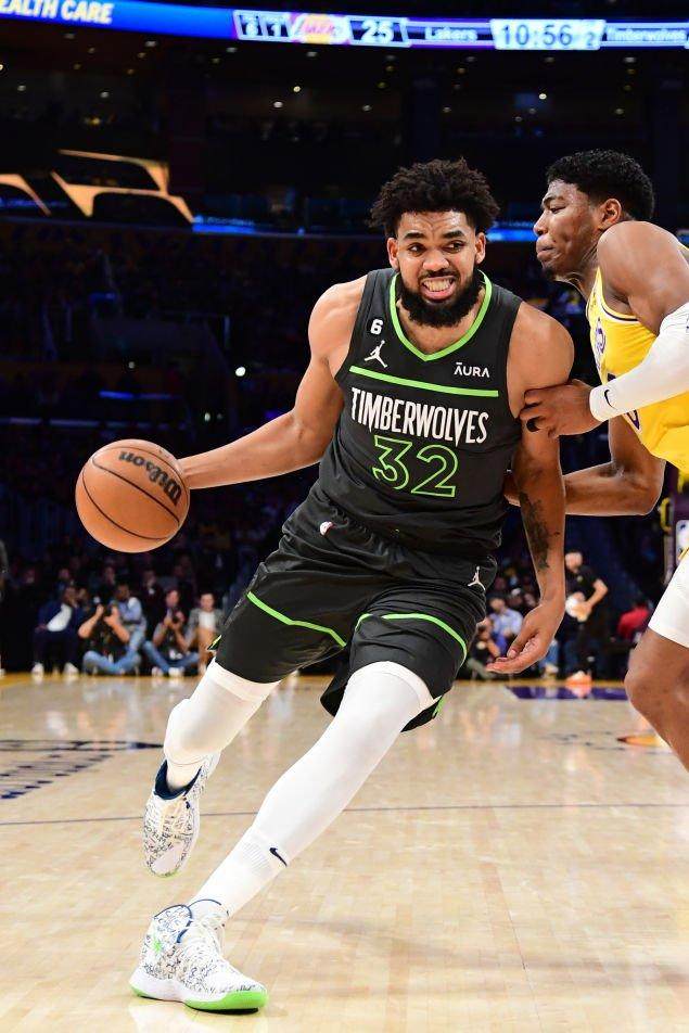 星空体育-下半场罚球3比17落后湖人？森林狼遭逆转难怪判罚